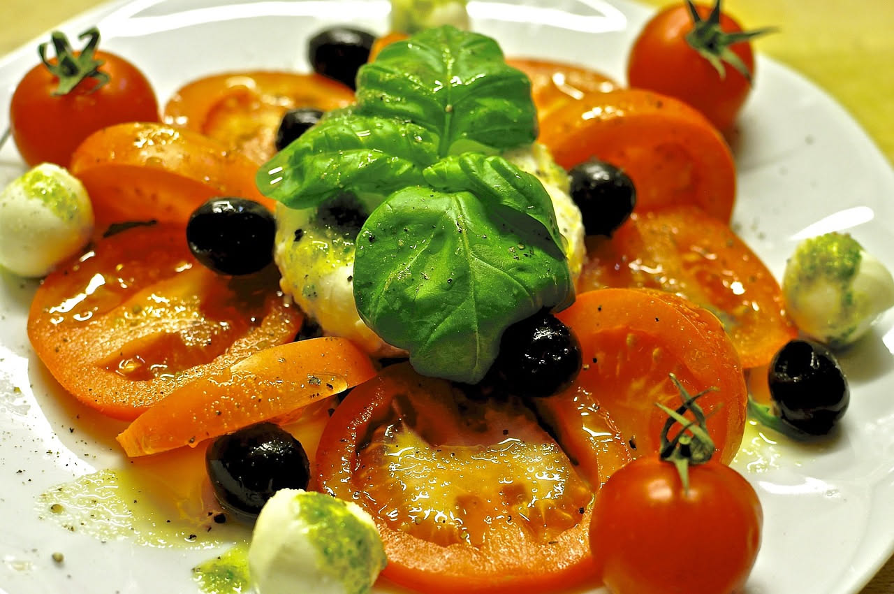 Guida completa alla dieta mediterranea: benefici e pratica