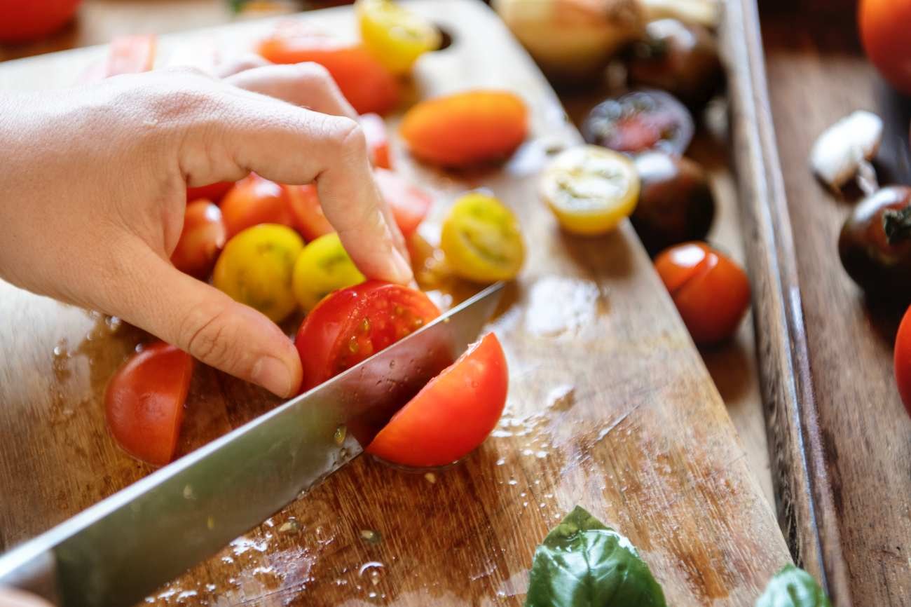 Perché alcuni pomodori diventano acquosi appena vengono tagliati