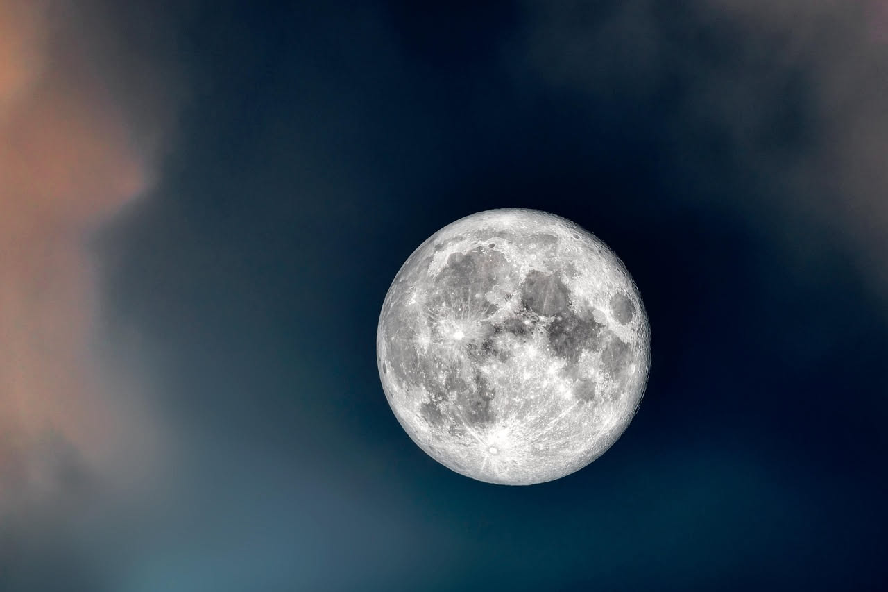 Cosa facevano Sumeri, Egizi e Maya alle piante con la luna piena di luglio: le tradizioni perdute