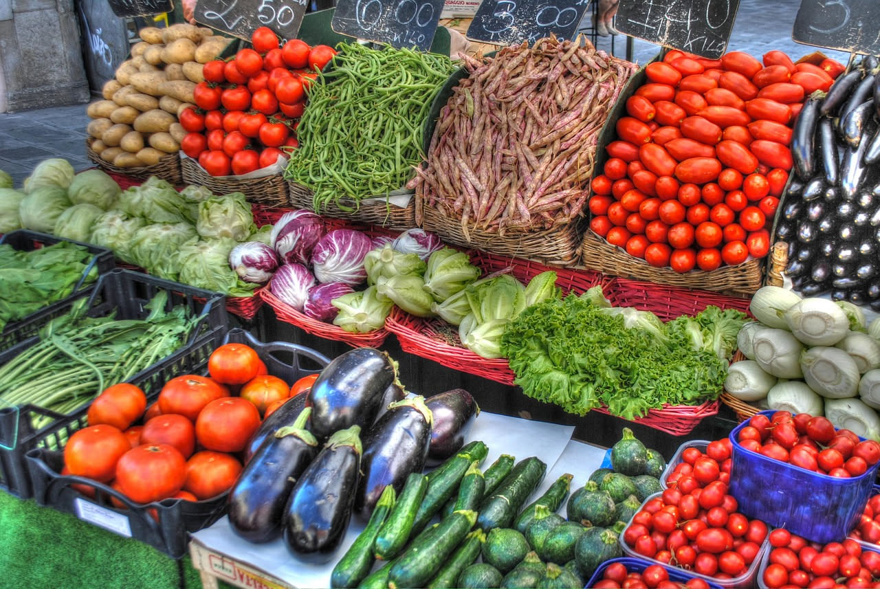 Frutta e verdura: 7 segnali che devono farti insospettire quando la compri