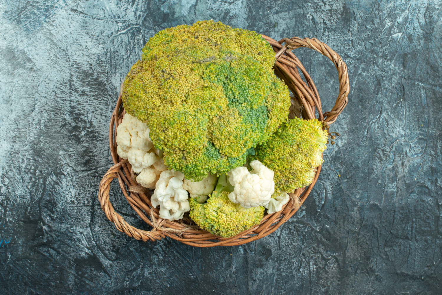 Se il broccolo ha le cimette gialle come nella foto non è buono: ecco perché